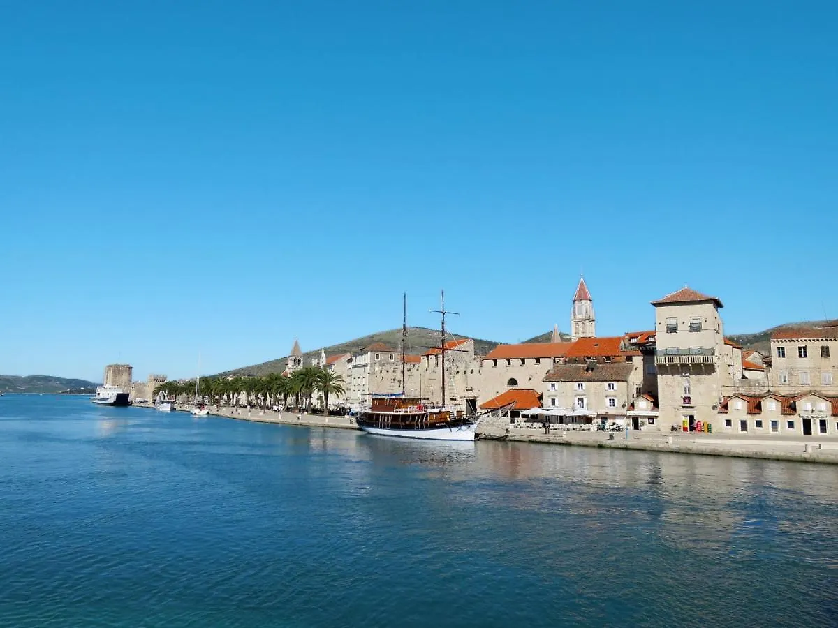 Apartment Andjelka-1 By Interhome Trogir